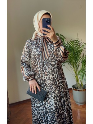 Leopar Desenli Elbise