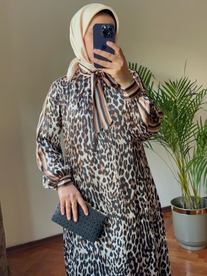 Leopar Desenli Elbise