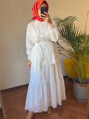 Güpür Detaylı Takım Beyaz