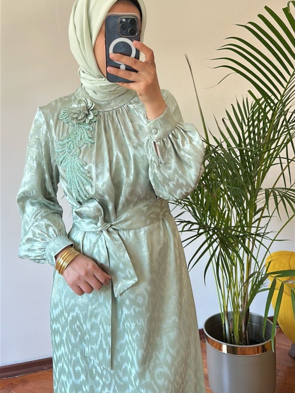 İşleme Detaylı Elbise Mint