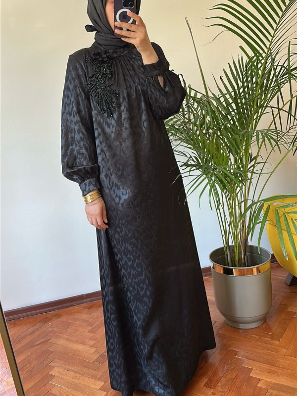 İşleme Detaylı Elbise Siyah