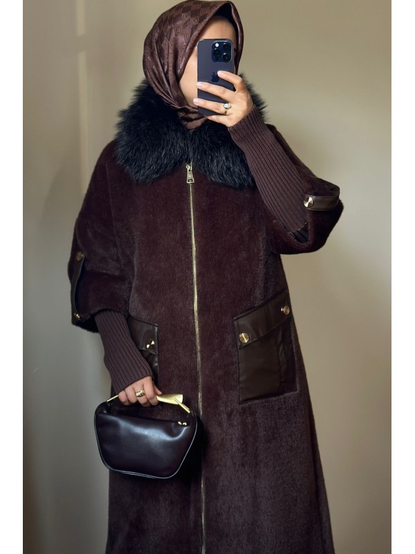 Yeni Sezon Kürklü ve Deri Detaylı Angora Kaban Kahve