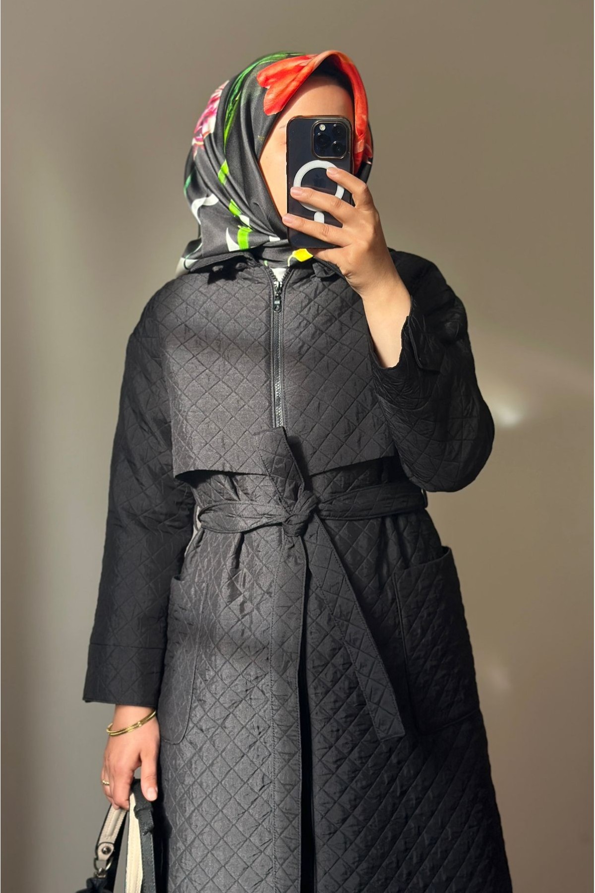 Kapitone Kap 846 Siyah
