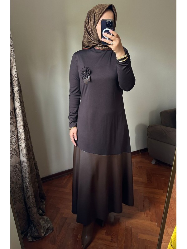 Deri Detaylı Elbise Kahverengi