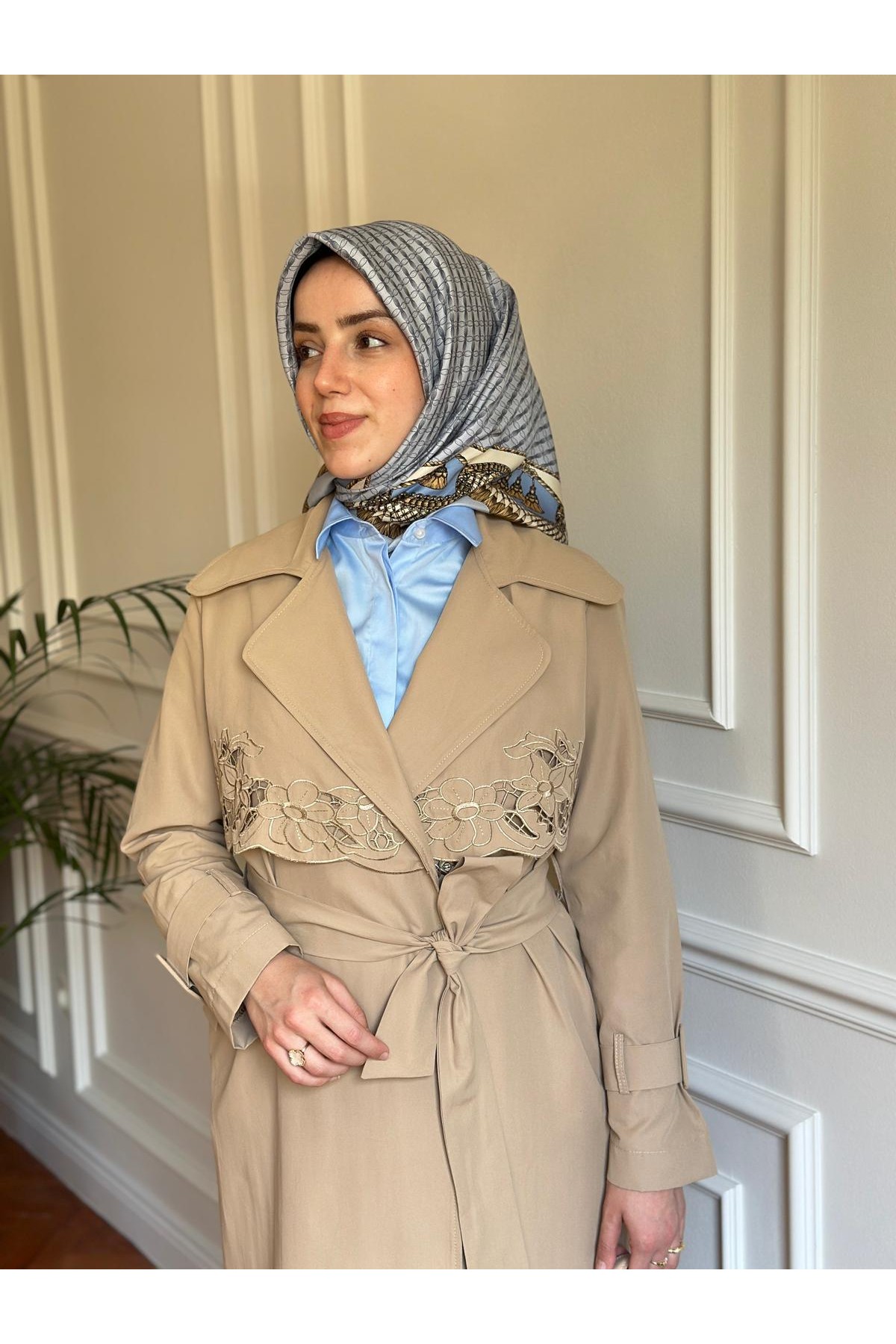 Nakış İşlemeli Tasarım Kap Bej