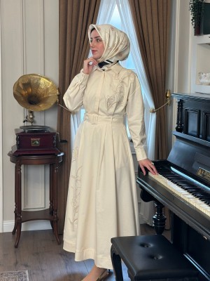 Exquise Elbise Krem