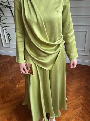 Flora Etekli Takım Yeşil