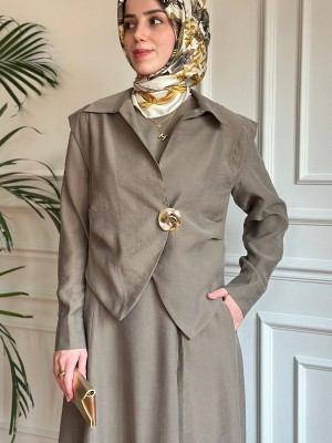 Broş Detaylı Üçlü Takım Haki