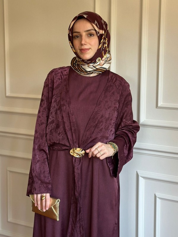 Broş Detaylı Elbise Bordo