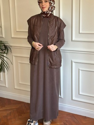 Spor Yelekli Elbise Kahverengi