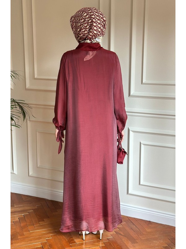 Düğmeli İpek Elbise