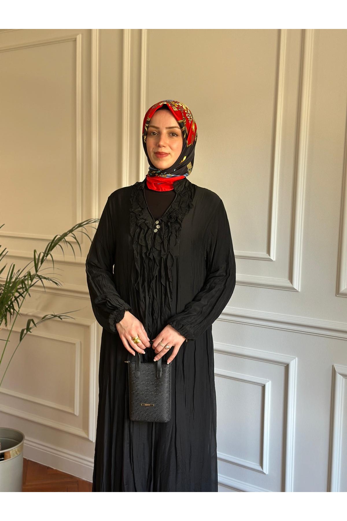 Fırfır Detaylı İpek Elbise Siyah