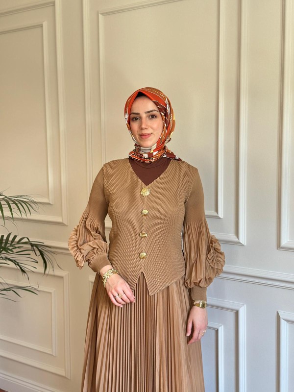 Akordiyon Etekli Takım Bej