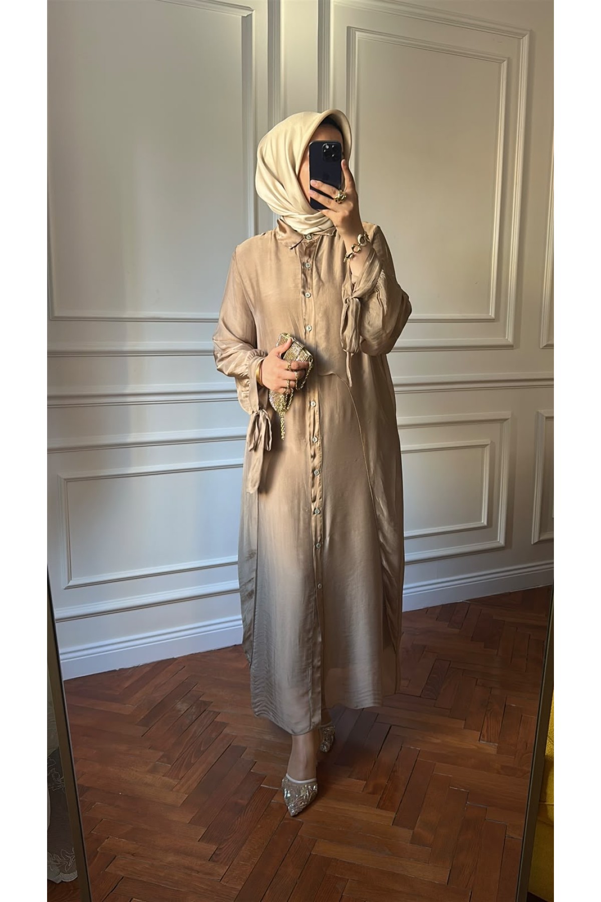 Düğmeli İpek Elbise Camel