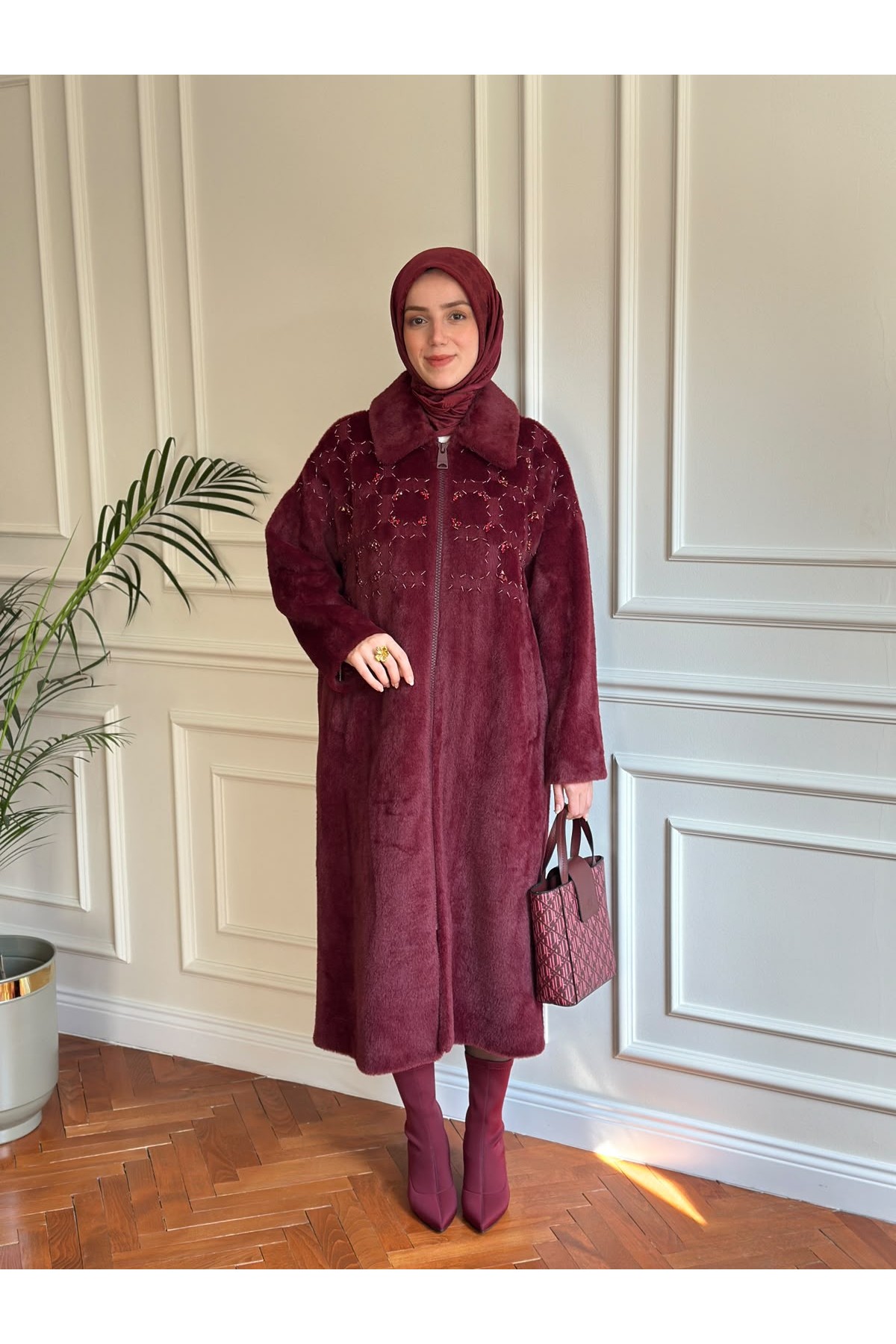 Taş İşlemeli Angora Kaban Bordo