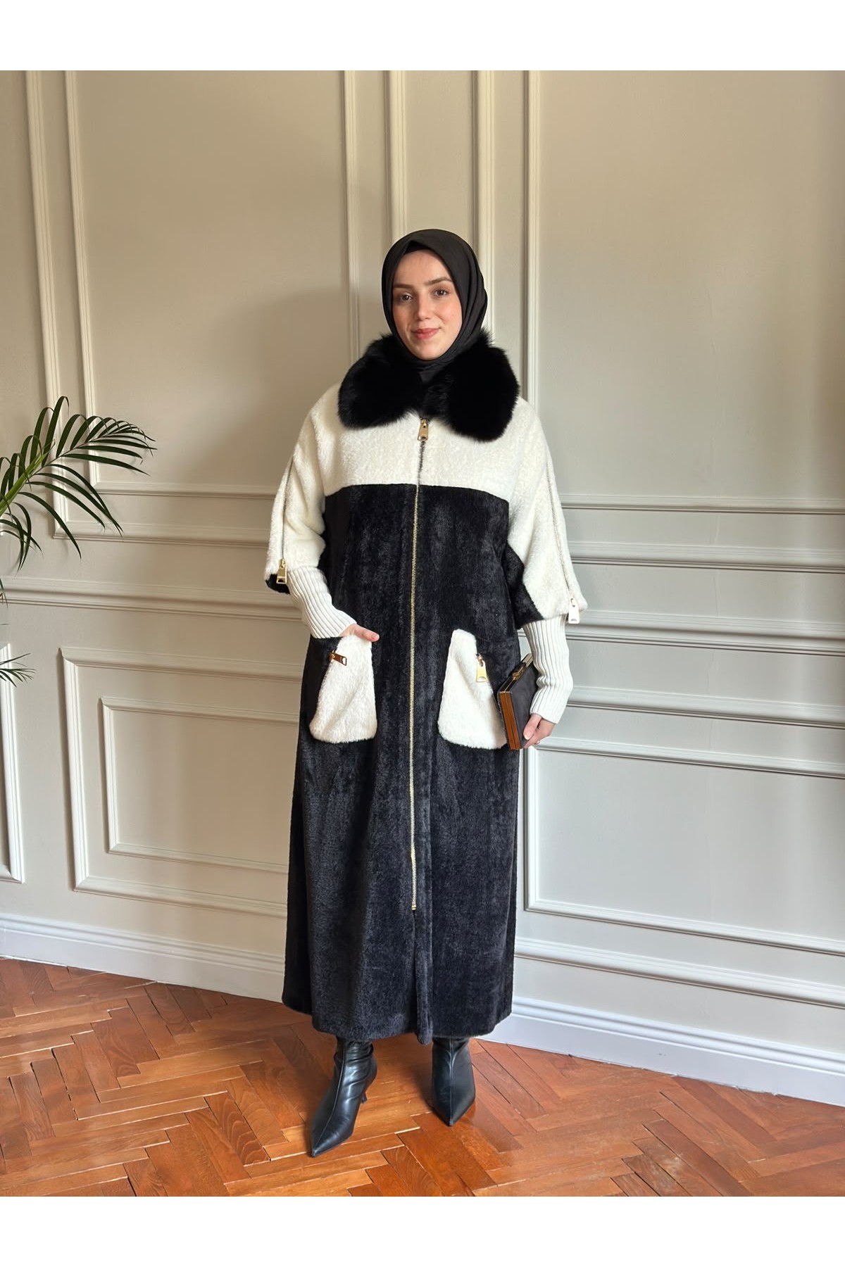 Fermuar Detaylı Angora Kaban
