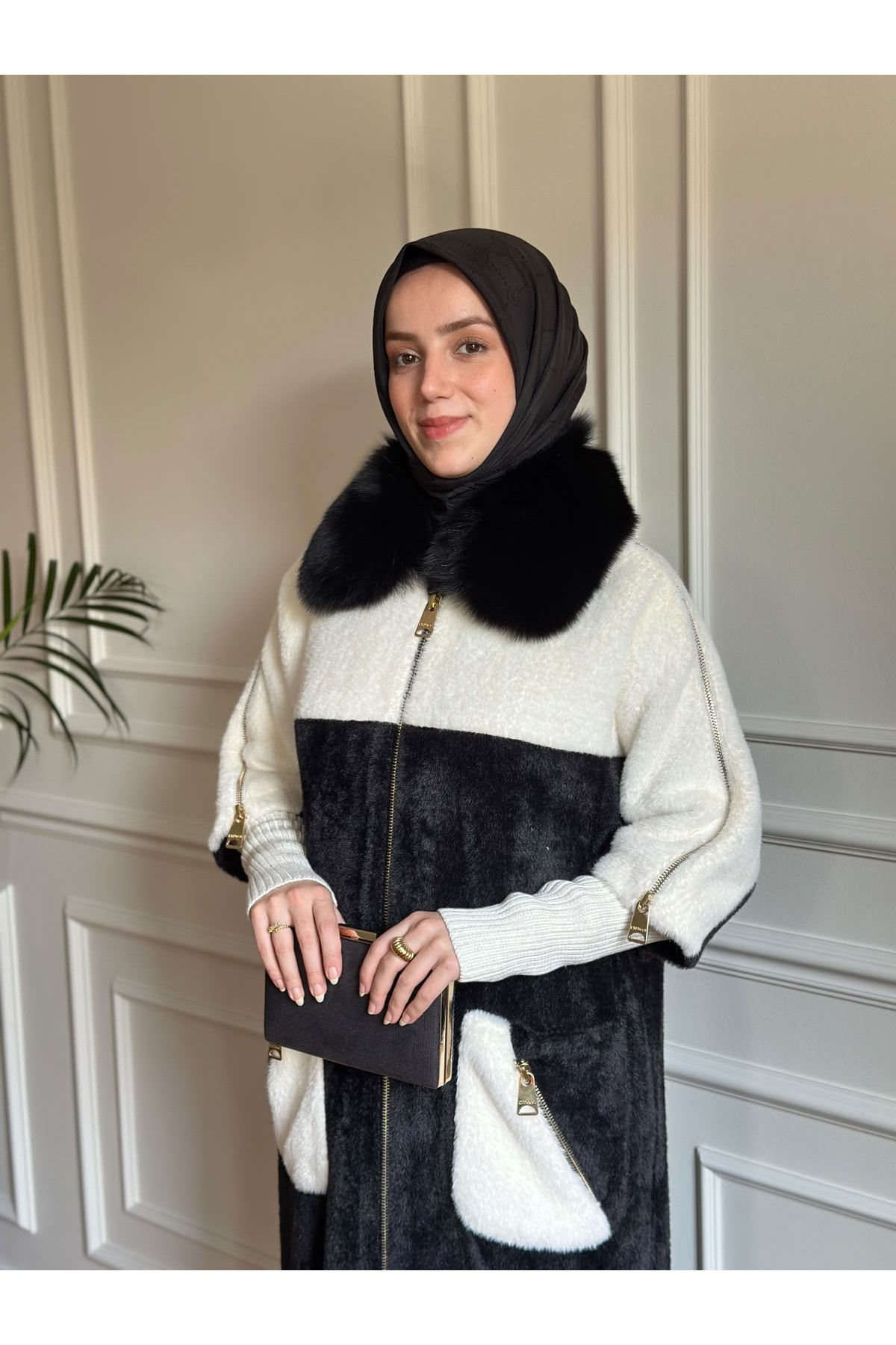 Fermuar Detaylı Angora Kaban