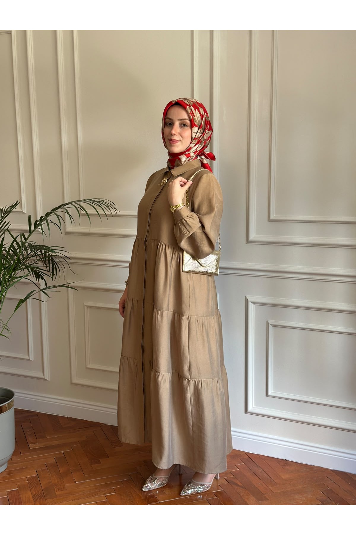 Nihalle Katlı Elbise Camel