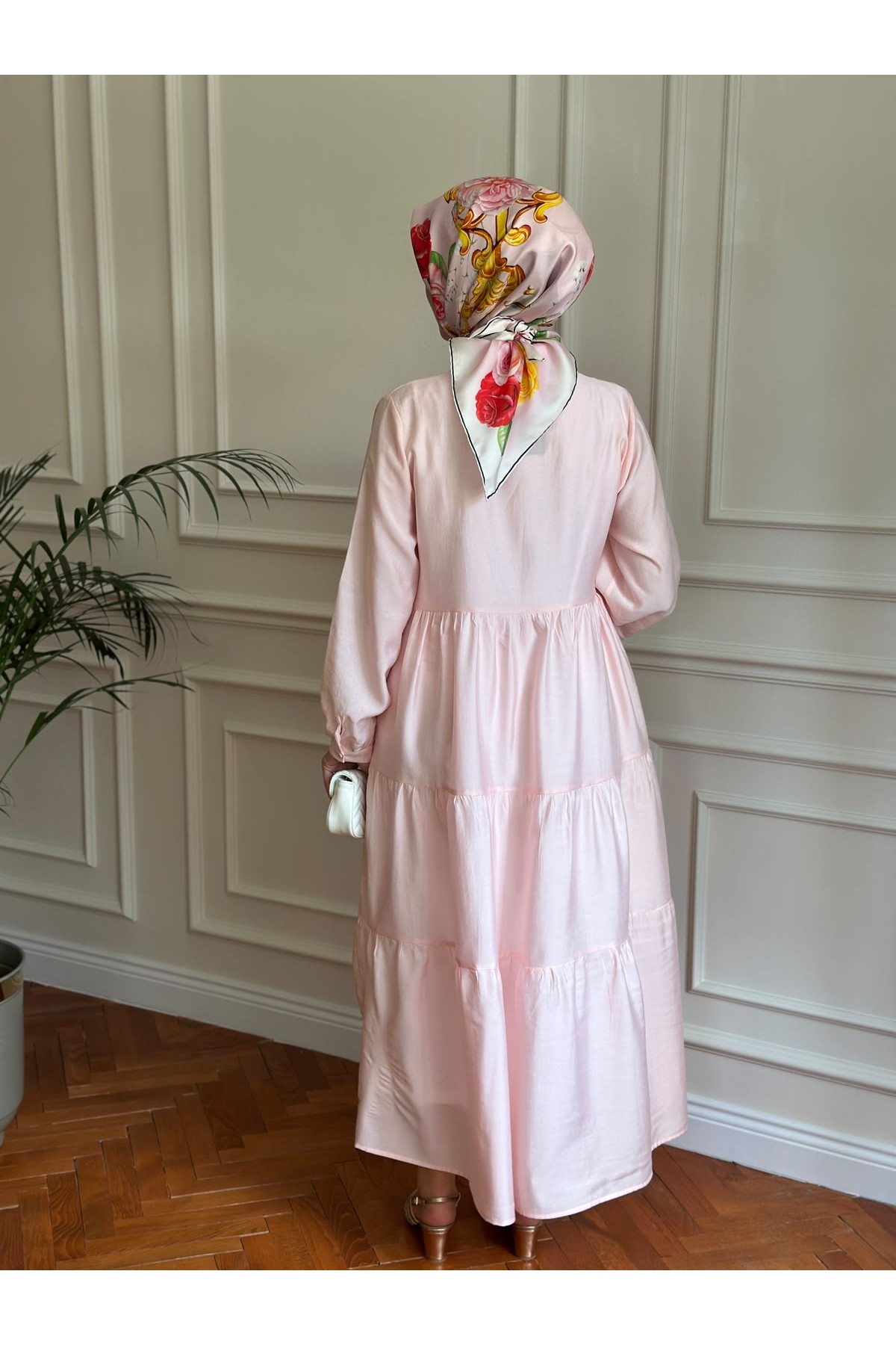 Nihalle Katlı Elbise Pembe