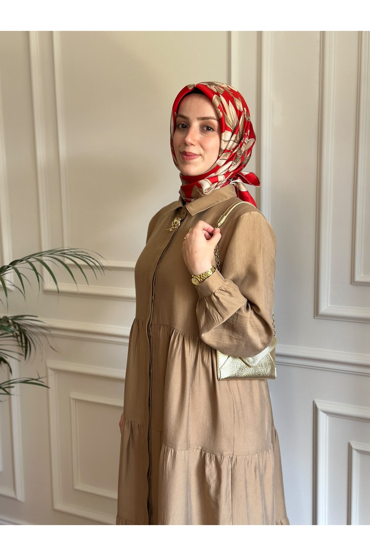 Nihalle Katlı Elbise Camel