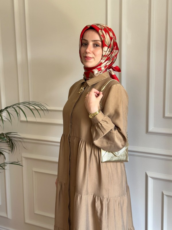 Nihalle Katlı Elbise Camel