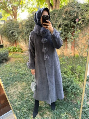 Kürklü ve Taş Detaylı Angora Kaban Gri (125 cm)